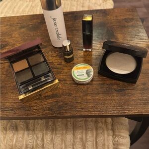 listing-status-banner